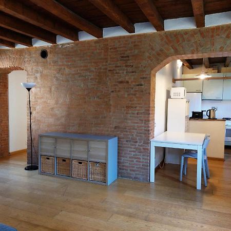 Апартаменти Naviglio House Мілан Екстер'єр фото