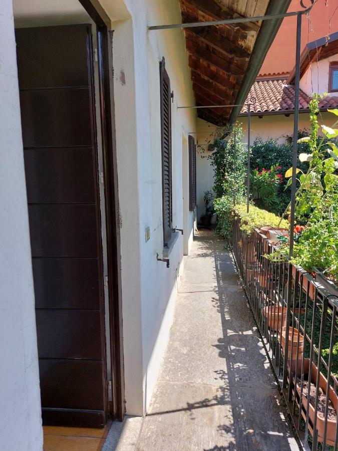Апартаменти Naviglio House Мілан Екстер'єр фото